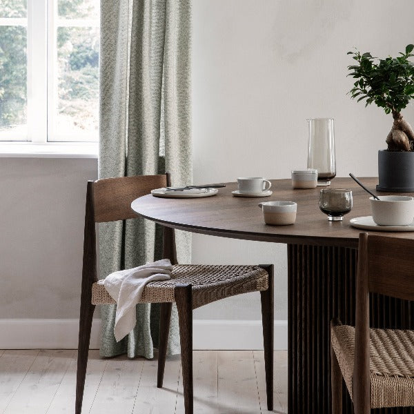 boho dinner table with Ficus growing in NOPNA herb pot